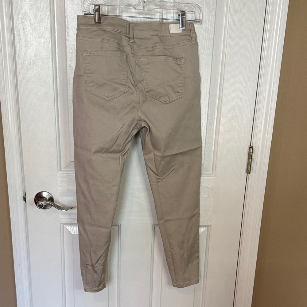 Women’s Skinny Jeans in Light Beige - Stretch Slim Fit - Picture 5 of 5